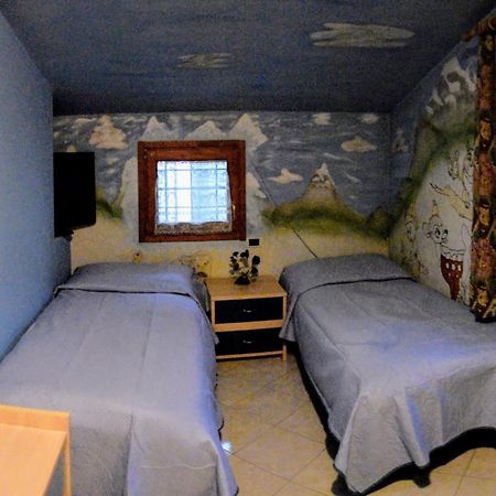 Poggiridenti Bed And Breakfast La Spina المظهر الخارجي الصورة